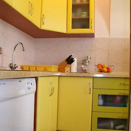 Cerin Apartment *