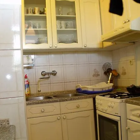 Cerin Apartment *